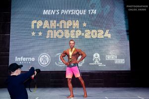 MEN'S PHYSIQUE 174